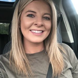 Meet your Posher, Tori